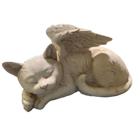Sleeping Cat In Angels Wing Garden Statue Outdoor Sculpture Yard Decor 10" Resin - Picture 1 of 9